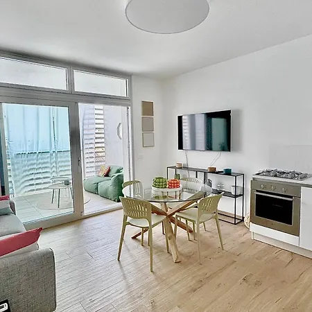 Aptments2 - Real Estate Solutions Apartmán