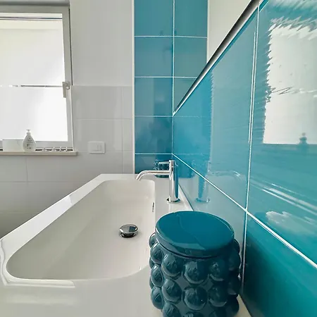 Aptments2 - Real Estate Solutions Apartman