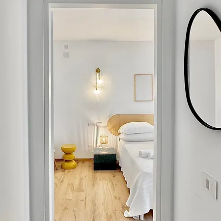 Aptments2 - Real Estate Solutions Apartmán