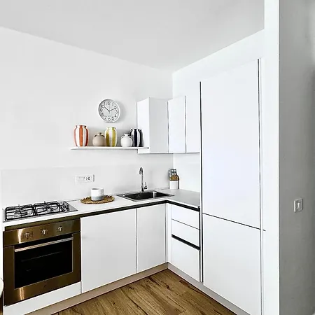 Aptments2 - Real Estate Solutions * Olbia